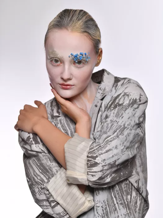 GIL, Yoram: Mani