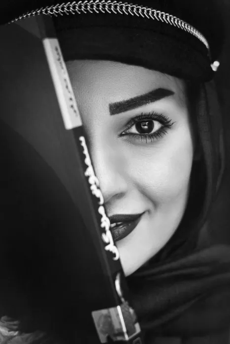 Heydari, Amir: Donya
