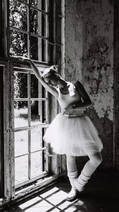Buder, Stefan: Bailarina X