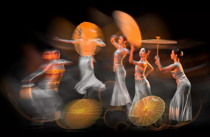 Jacobs, Lydia: Dai Dance: Fleur sous la pluie