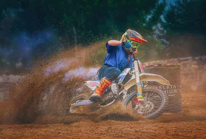 Ben.C.L: Smoky Cowboy Biking