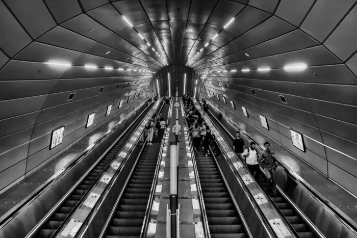 Raif, Joshua: Escalators