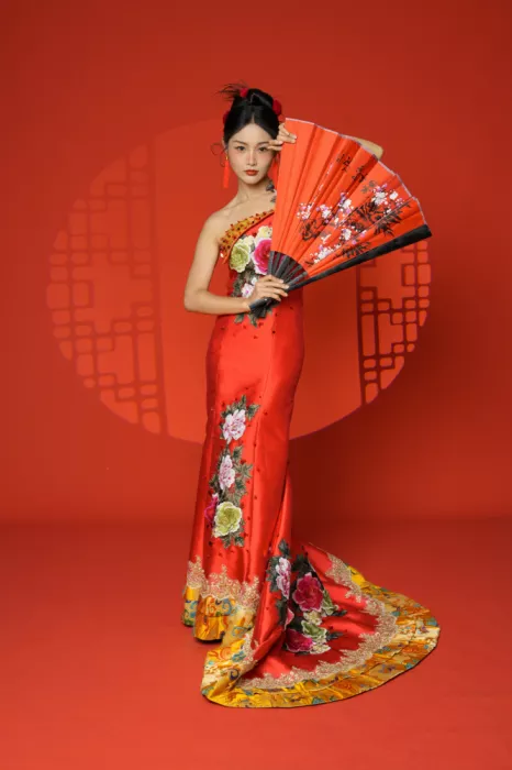 WONG, LIANG TWEE: Red