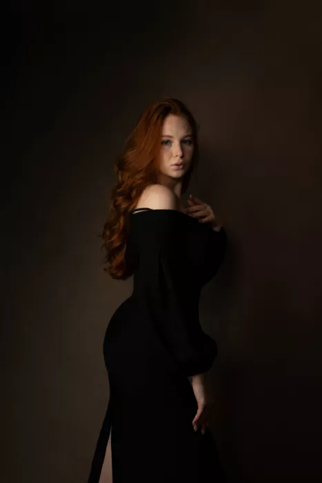 VAGRAMYAN, GAGIK: ALINA PORTRAIT