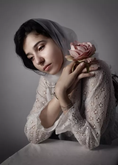 Codreanu, Teodora: Rosa
