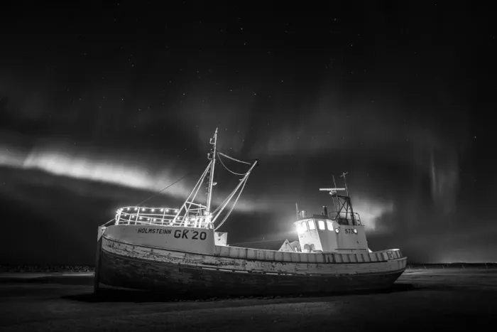 （李永男）, Li Yongnan: The Boat and Aurora