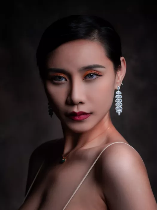 Wang, Jeff: Lucy