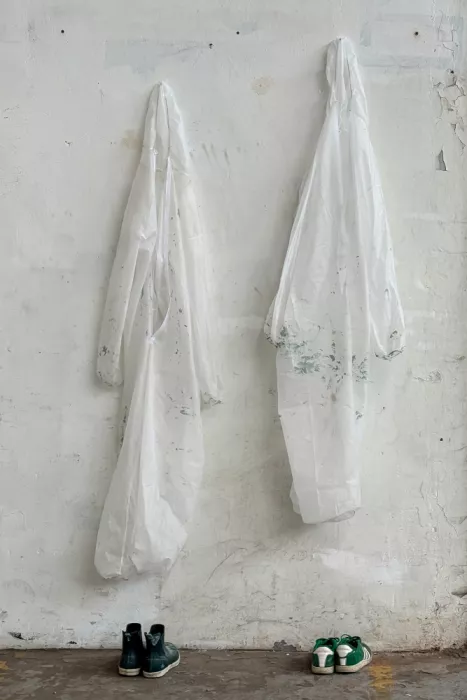 Joosten, Lus: Le Vestiaire