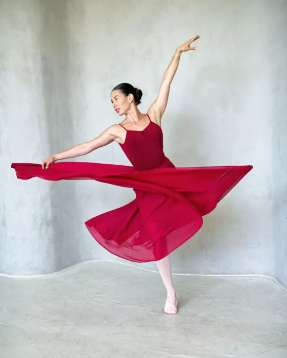 Ellbogen, Offer: Una danza di gioia