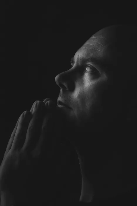 Budyta, Dariusz: Enfoque en las sombras