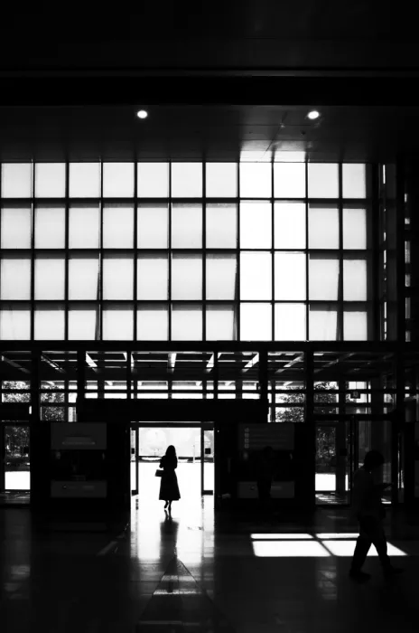 Kim, Parole: Alone