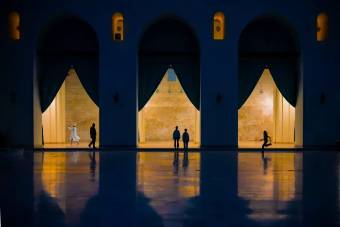 ElTouny, Asmaa: Under the arch