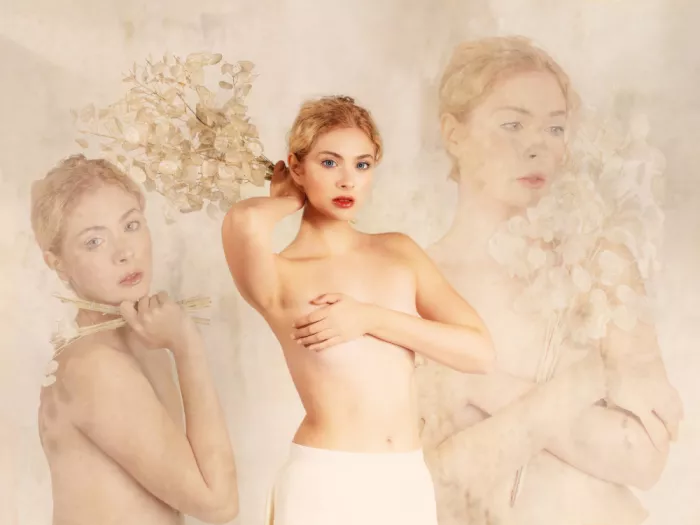 Calin, Silvia Rucsandra: Tres poses
