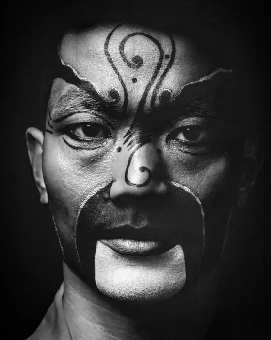 Li, Allan: Oriental Mask