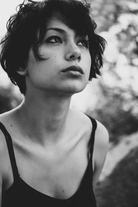 akyurt, engin: Jeune fille