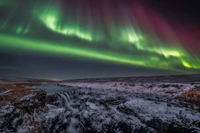 Yu, Zhen James: Aurora Boreal en el Cañón de los Gigantes