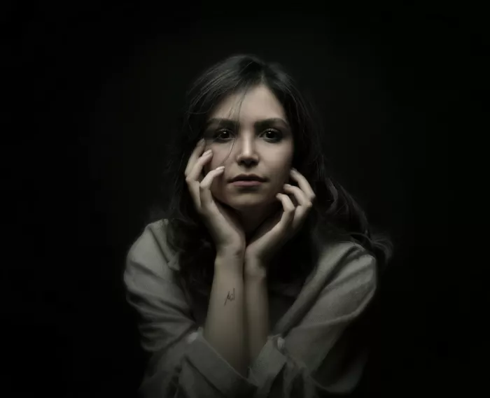 Hasheminasab, Moein: Chica persa