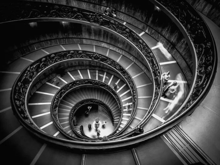 Li, Allan: Spiral Staircase