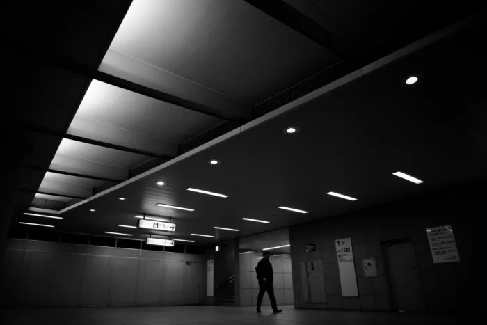 Hata, Satoshi: Souterrain
