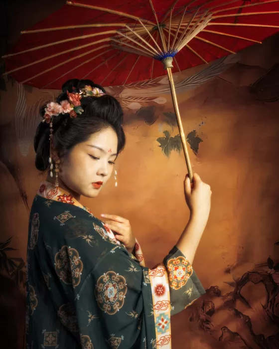 W, Deming: Umbrella Lady
