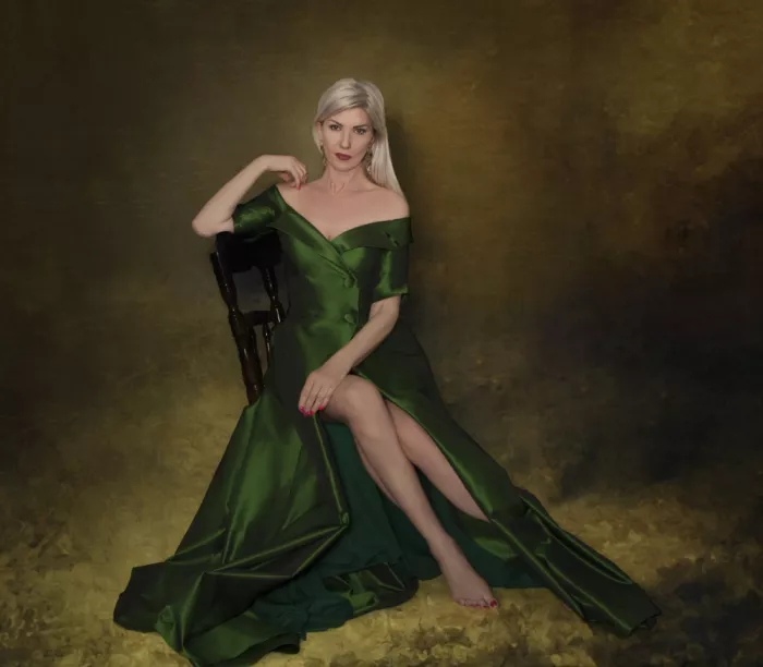 Codreanu, Teodora: El Vestido verde 1