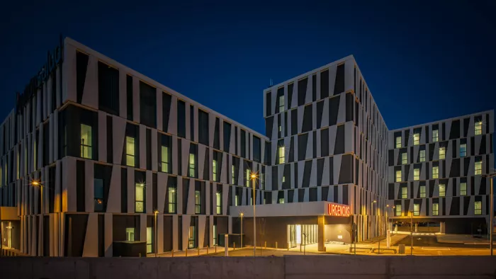 Martínez, Ammouneh Taufik: Work in progress - Hospital