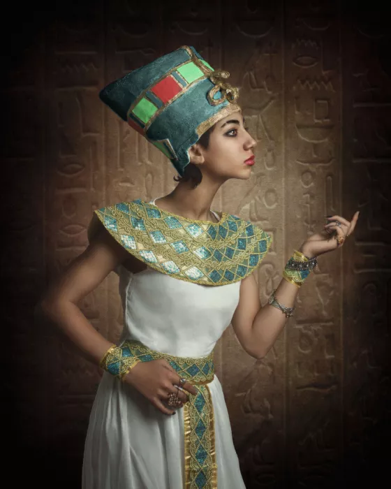 Nick, Noa: Nefertiti