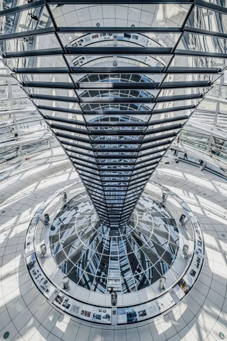 Eßig, Michael: Mirror Cone