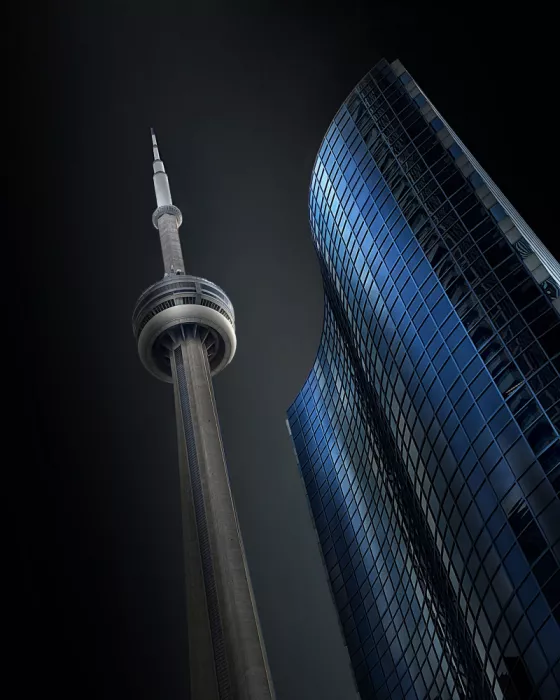 Luo, Louie: CN Tower