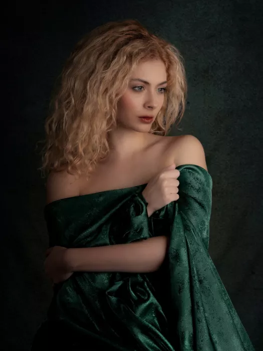 Calin, Silvia Rucsandra: Verde sobre verde
