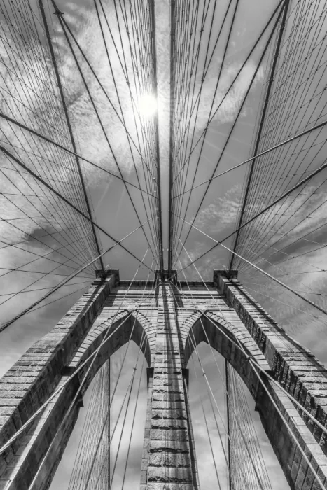 Viola, Melanie: NEW YORK CITY Brooklyn Bridge in dettaglio | monocromatico
