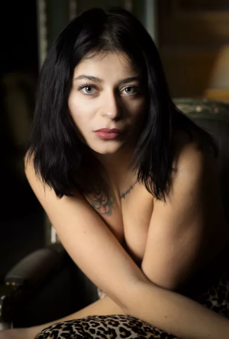 Onur, Enis: Anastasia