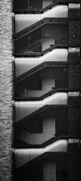 Zhao, Yan: Treppen