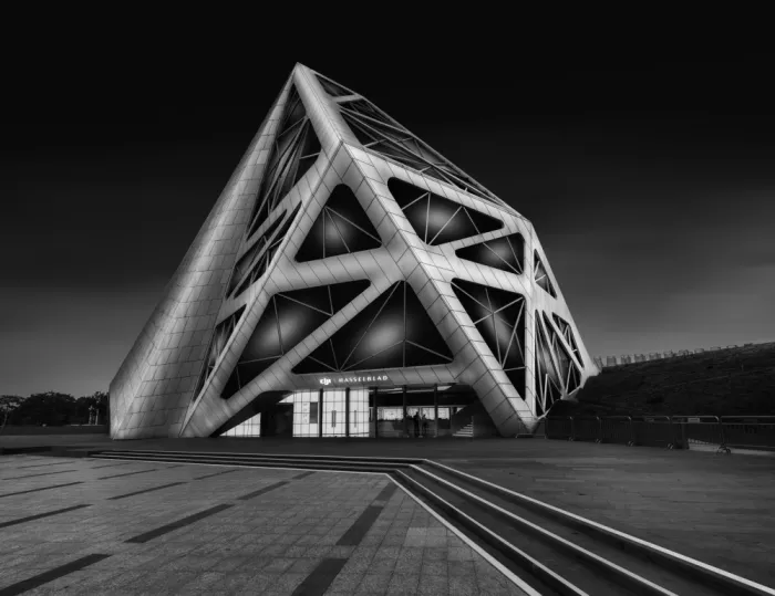 Figueras, Antoni: Shenzhen DJI Flagship Store