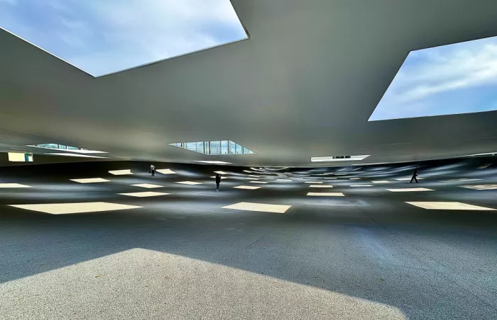 KOBAYASHI, KIMIO: Tapis de lumière solaire