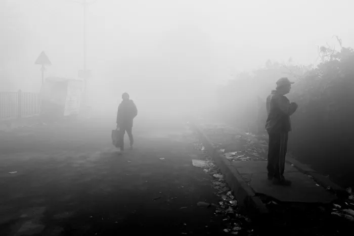Das, Subhajit: Nebelige Wintermorgen in Kolkata