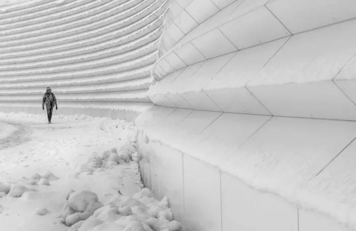 Niemiec, Anna: Une promenade en blanc, neige et géométrie