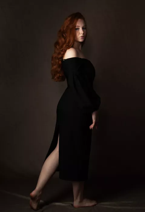 VAGRAMYAN, GAGIK: ALINA PORTRAIT