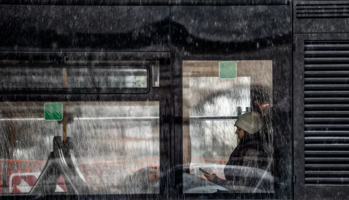 Melis, Maria Alberto: Fenster im Regen 76