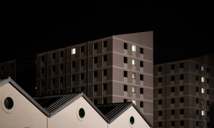 Muolo, Vito: Formas en la noche
