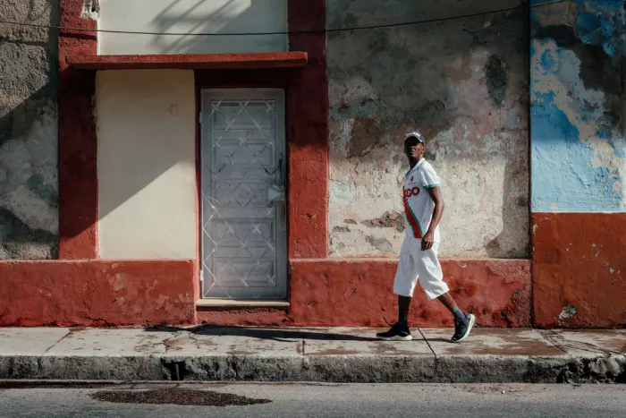 Bauer, Andy: Hombre en la calle