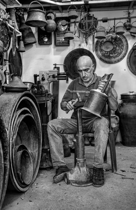 Alsofey, Bashar: Handwork