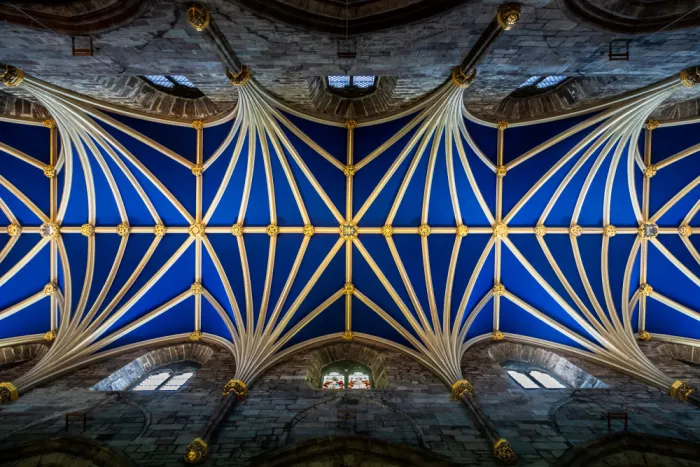 Zhou, Steven: Symmetrical Masterpiece