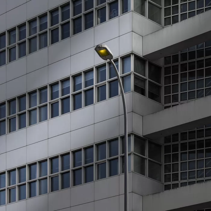 Schuurmans, Wim: - Žlutá pouliční lampa XXXIII -