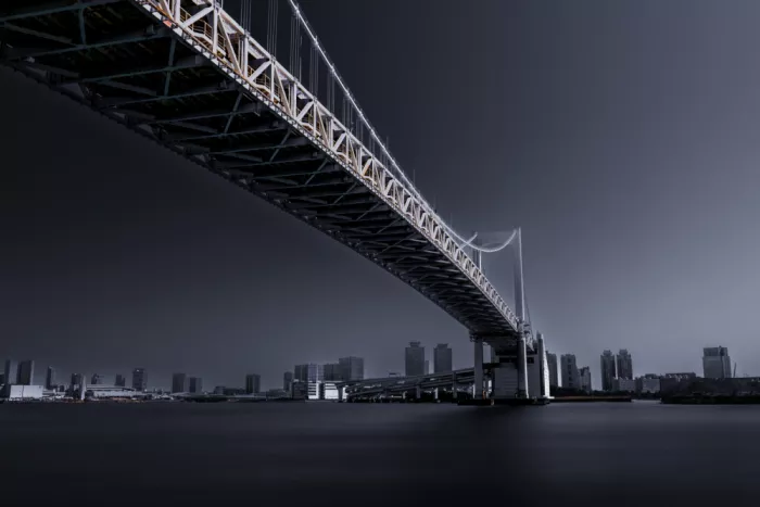 Y., Tomoyasu: Japanische Brücke