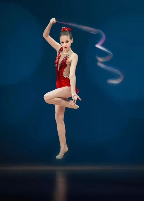 Gu, Zeren: Ribbon Dance