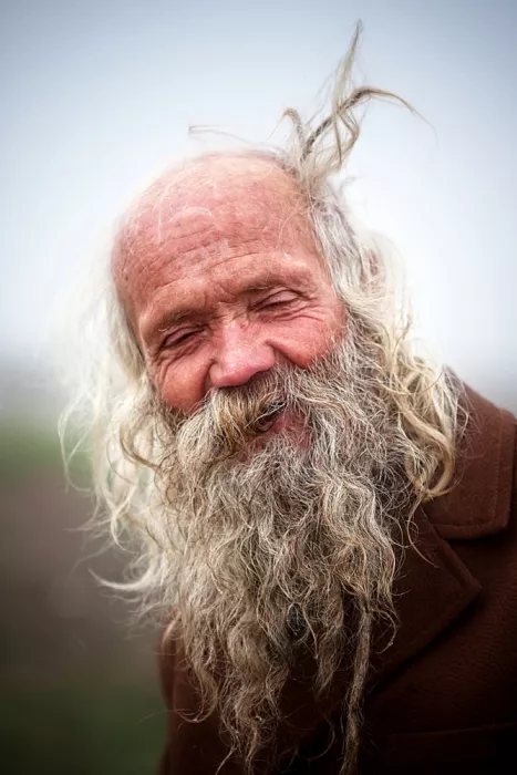 Calin, Silvia Rucsandra: Sonrisa en el viento