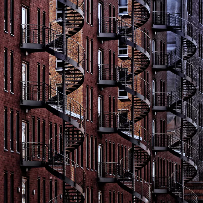 Vicedomini, Angéla: Winding staircases
