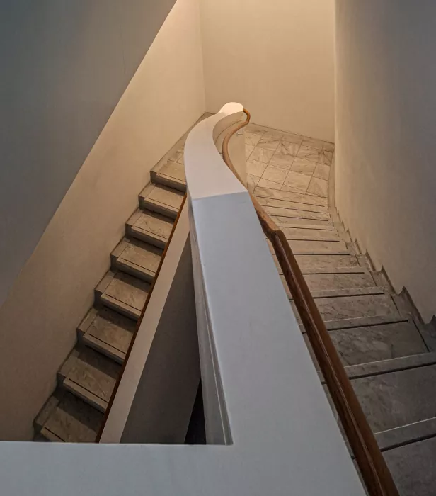 Louwen, Fred: Un escalier