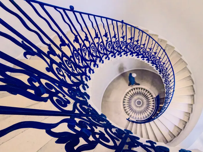 Zhou, Steven: The Tulip Stairs 2